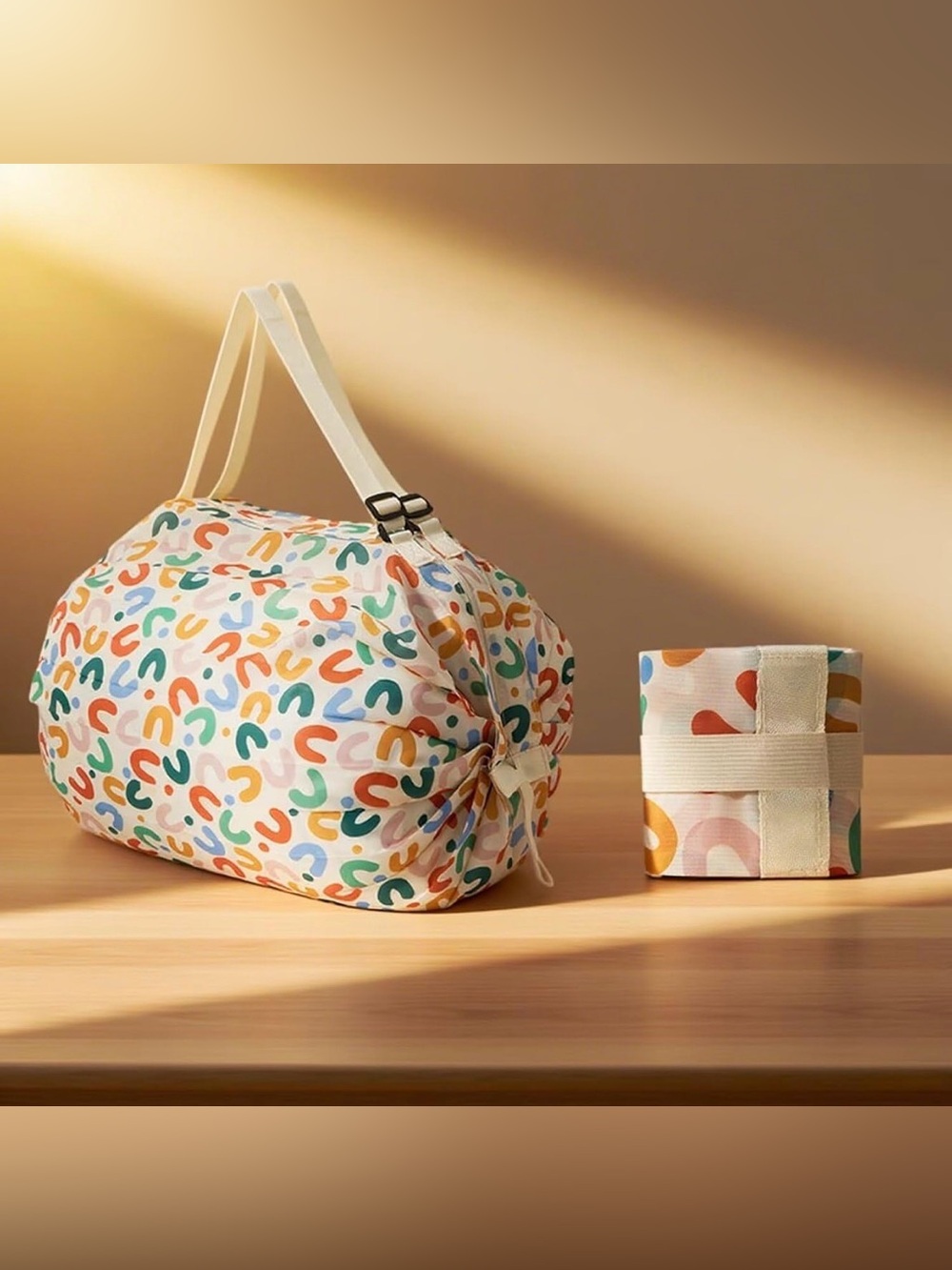 Foldable Travel Duffle Bag! Lightweight & Water Resistent